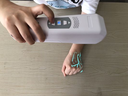 इन्फ्रारेड लाइट के साथ हाई इमेज रेजोल्यूशन वीन लोकेटर डिवाइस डेस्कटॉप वेन फाइंडर